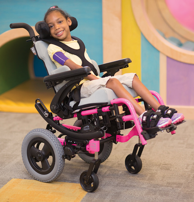 ティルト機能付きの子供用小型車椅子アイリス
