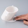 傾斜した飲み口でむせにくいエルカップ