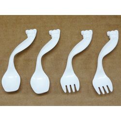 子ども用の持ちやすいスプーン フォークセット