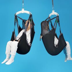 入浴やシャワーに使えるネット上のスリングシート：シットオンハイネット