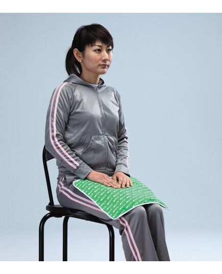 LL　グリーン　膝