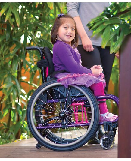 お子様の成長に合わせて拡張できる車いすジッピーエクスケイプ