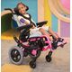 お子様の成長に対応できるティルト機能付き子供用車いすジッピーアイリス